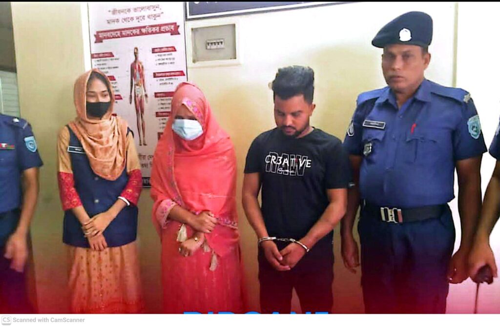 দিনাজপুরে ‘হানি ট্র্যাপ’ চক্রের মূলহোতা মুসা ও স্ত্রী আয়শা গ্রেফতার অপহরণ,চাঁদাবাজি ও মুক্তিপণ বাণিজ্যের ভয়ংকর জাল উন্মোচন