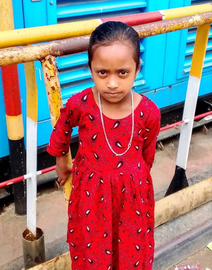 সোনিয়া আক্তার (৭) নামের শিশু নিখোঁজ ও চুরির অভিযোগ তার মায়ের