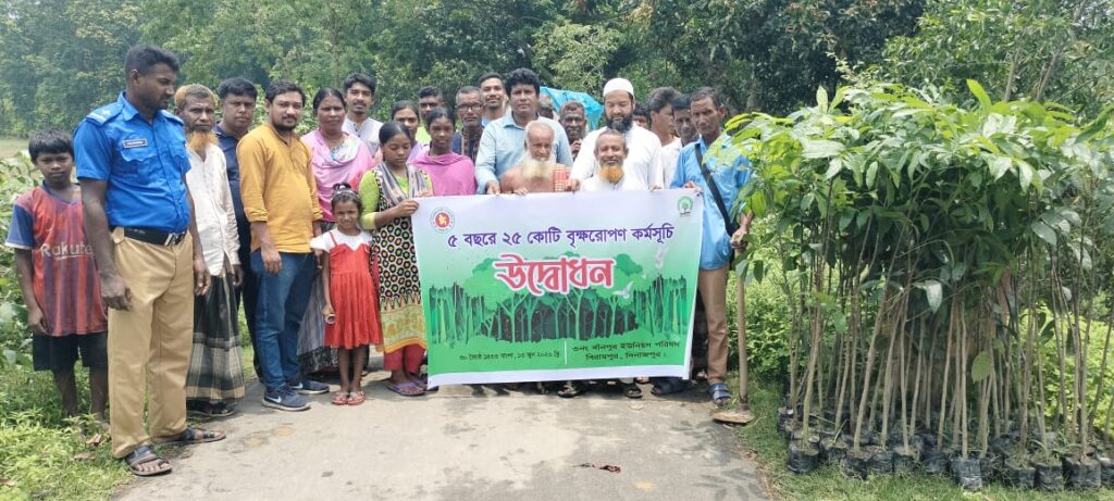 ‎বিরামপুরে ৩নং খানপুর ইউনিয়নে ‘৫ বছরে ২৫ কোটি বৃক্ষরোপণ’ কর্মসূচির উদ্বোধন